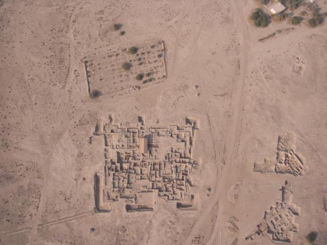 FLK20101211_049